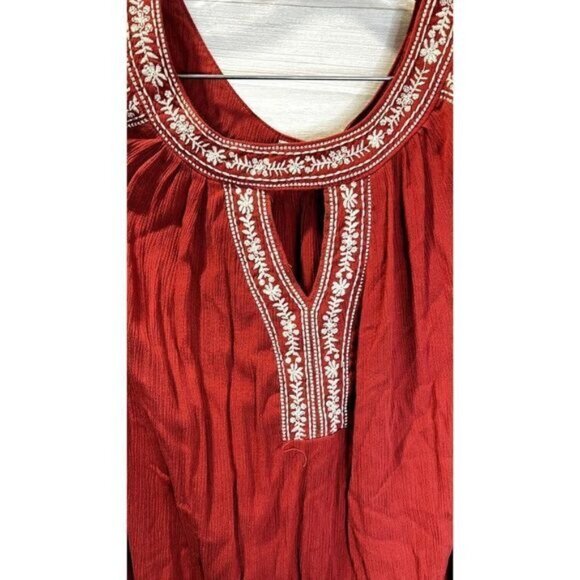 Time‎ and Tru Women's Embroidered Trim Cold Shoulder Hi-lo  Dress - Picture 4 of 7